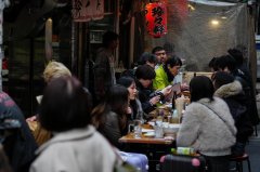 <b>日本多地连发集体食物中毒事务逾百人“中招”</b>